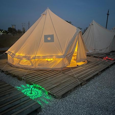 Meme Glamping Hotell Corbu  Eksteriør bilde