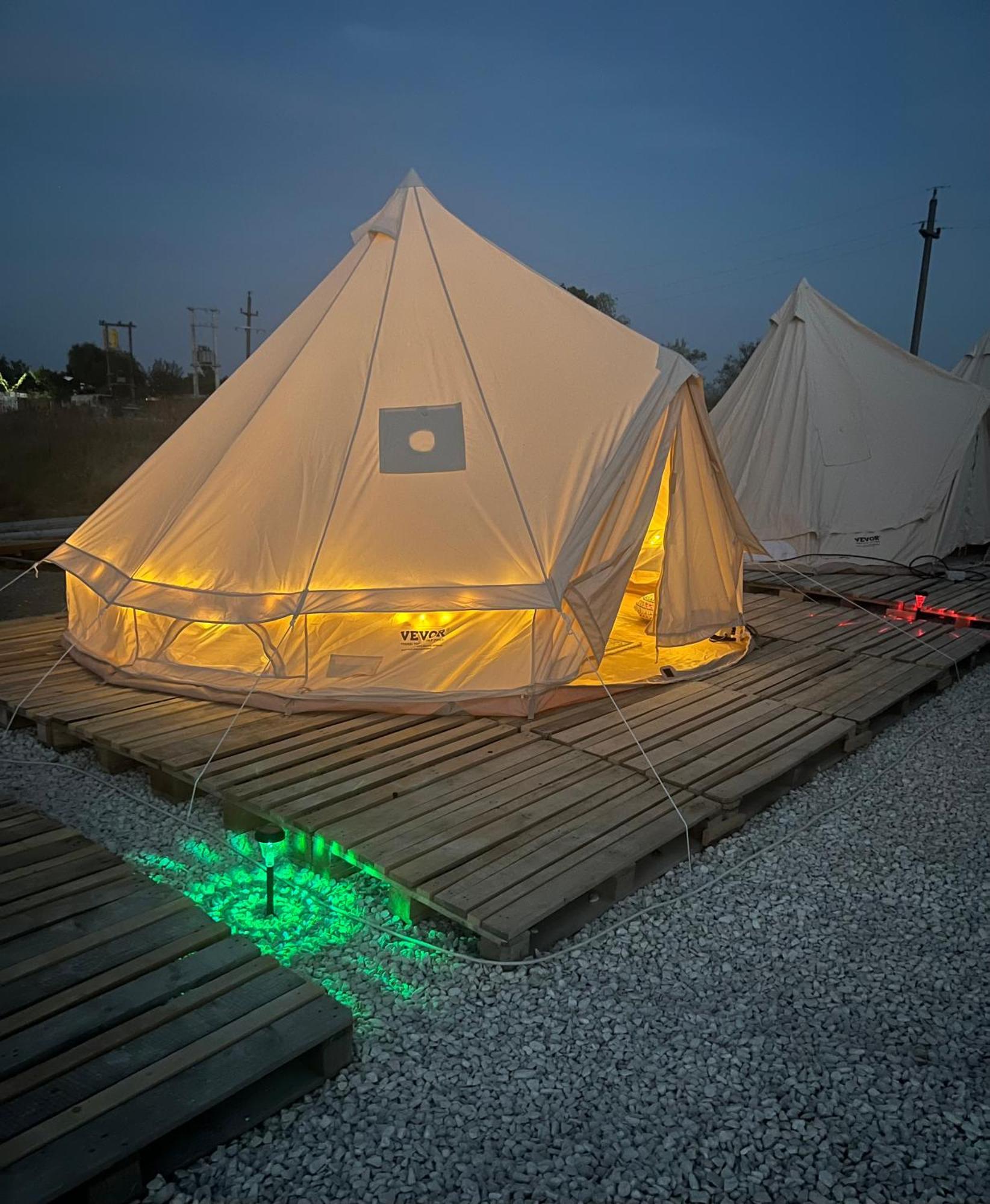 Meme Glamping Hotell Corbu  Eksteriør bilde