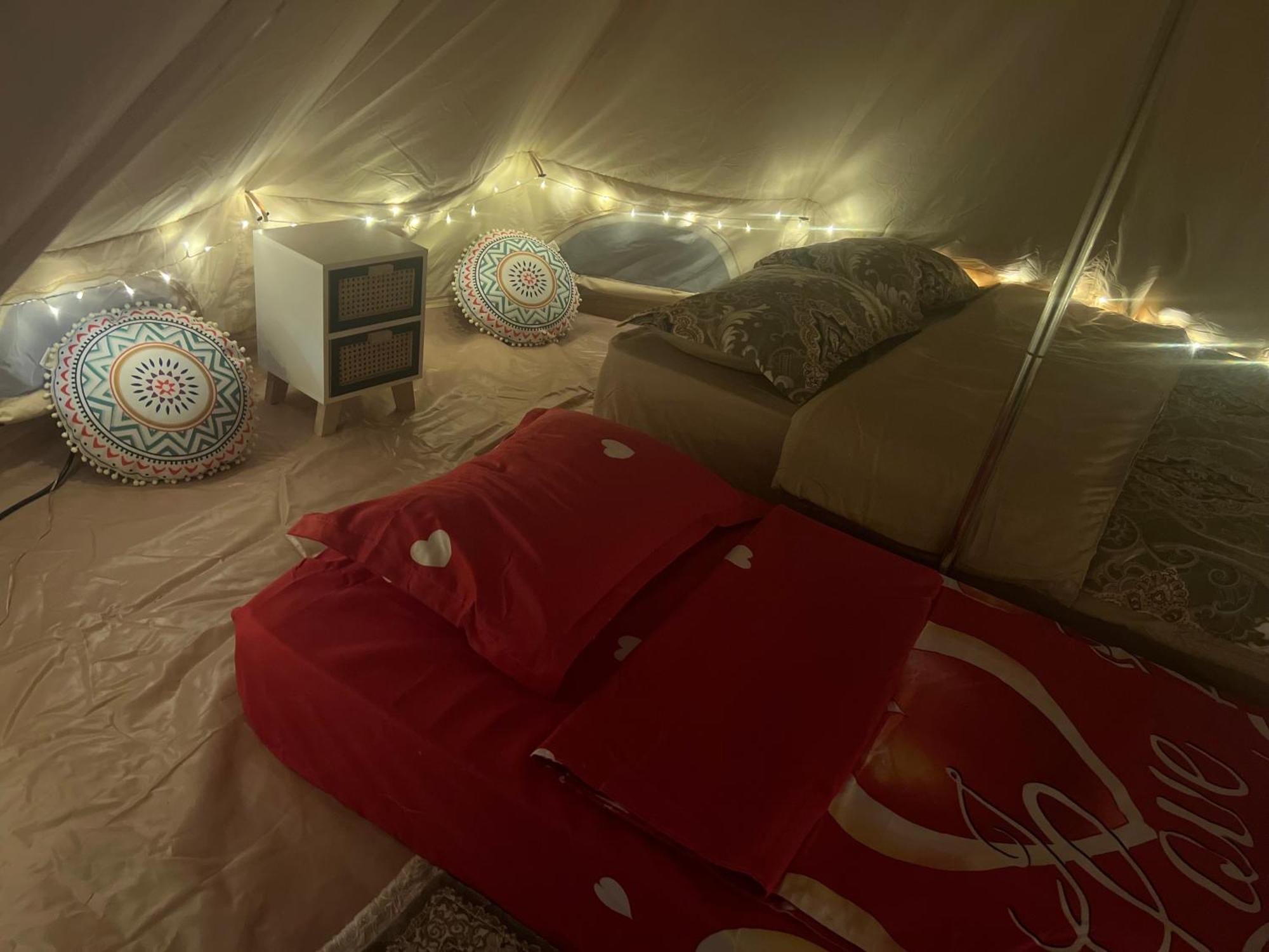 Meme Glamping Hotell Corbu  Eksteriør bilde